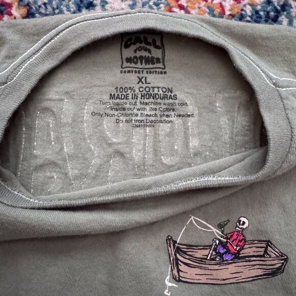 Call Your Mother Colorado Graphic Crewneck T-Shirt Size XL - Picture 4 of 6